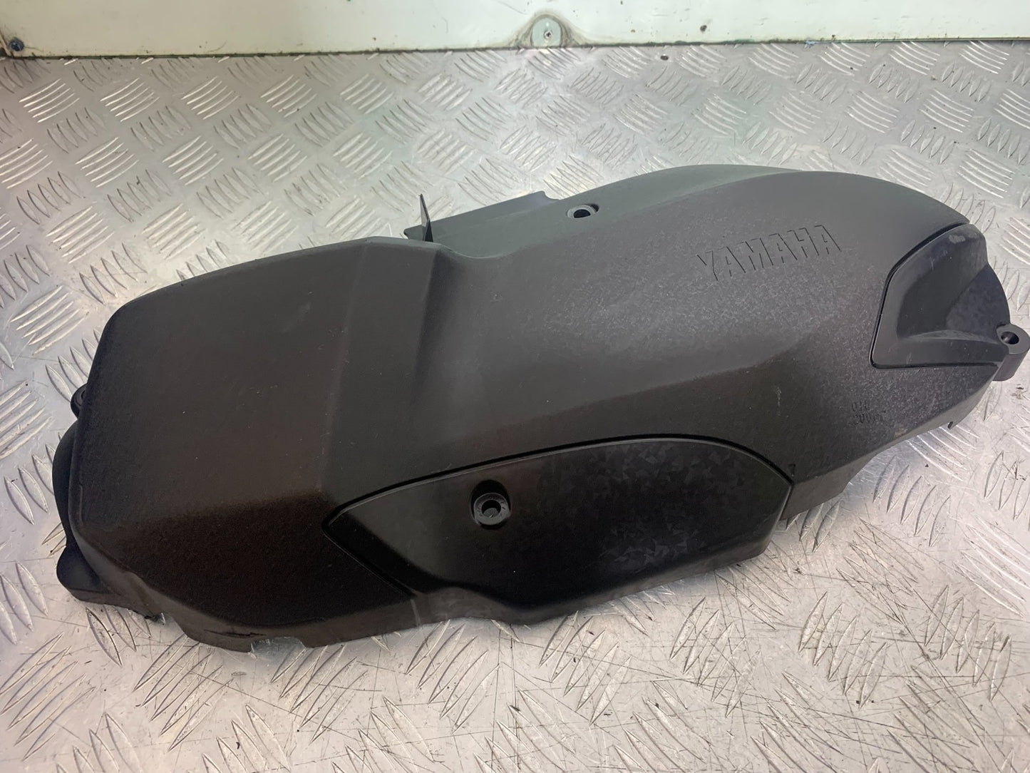 YAMAHA XMAX 300 ENGINE COVER YEAR 2017-2020 (CMB1218)