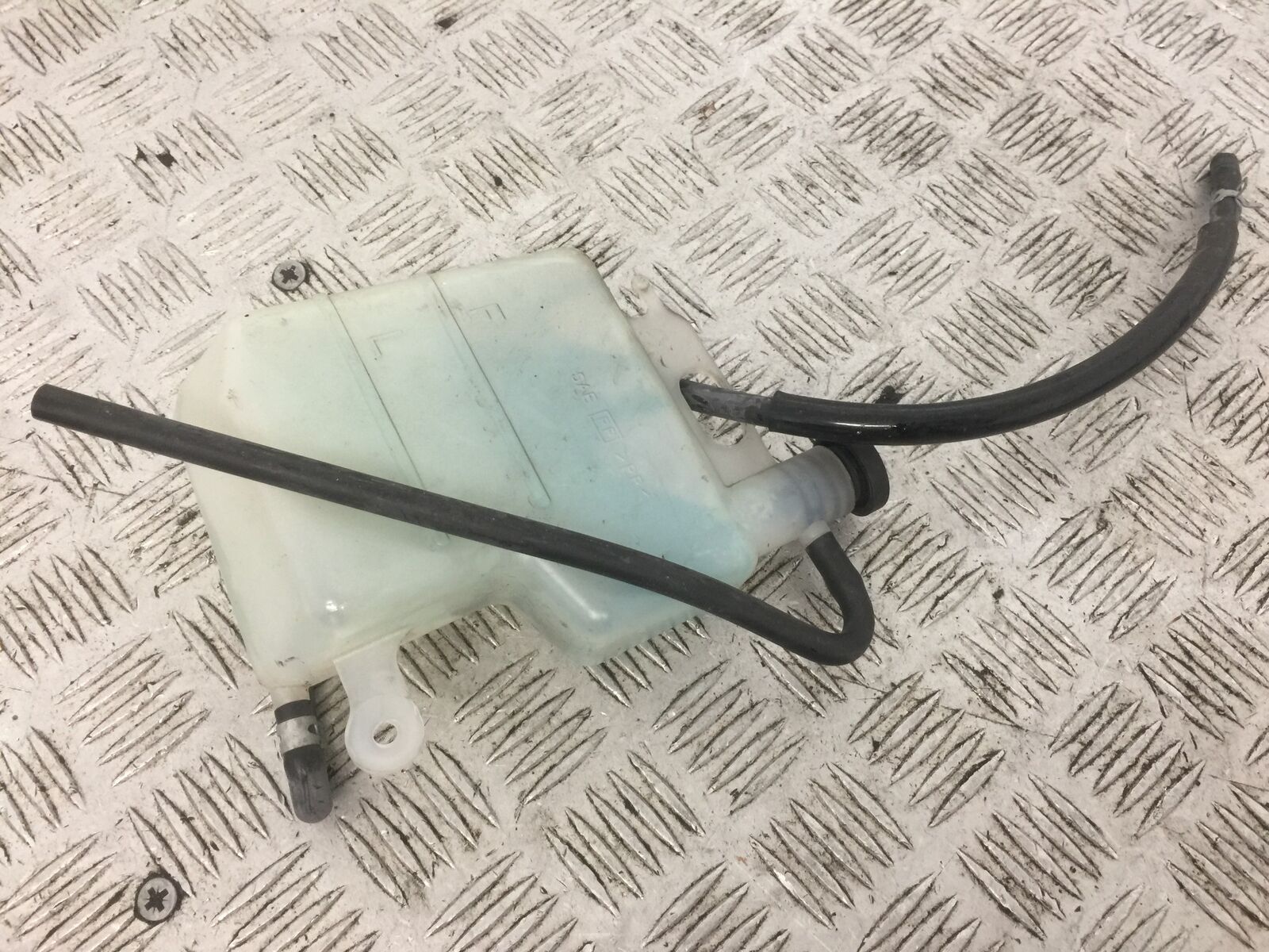 SUZUKI 650 BURGMAN COOLANT BOTTLE YEAR 2014-2018 (STOCK 769)