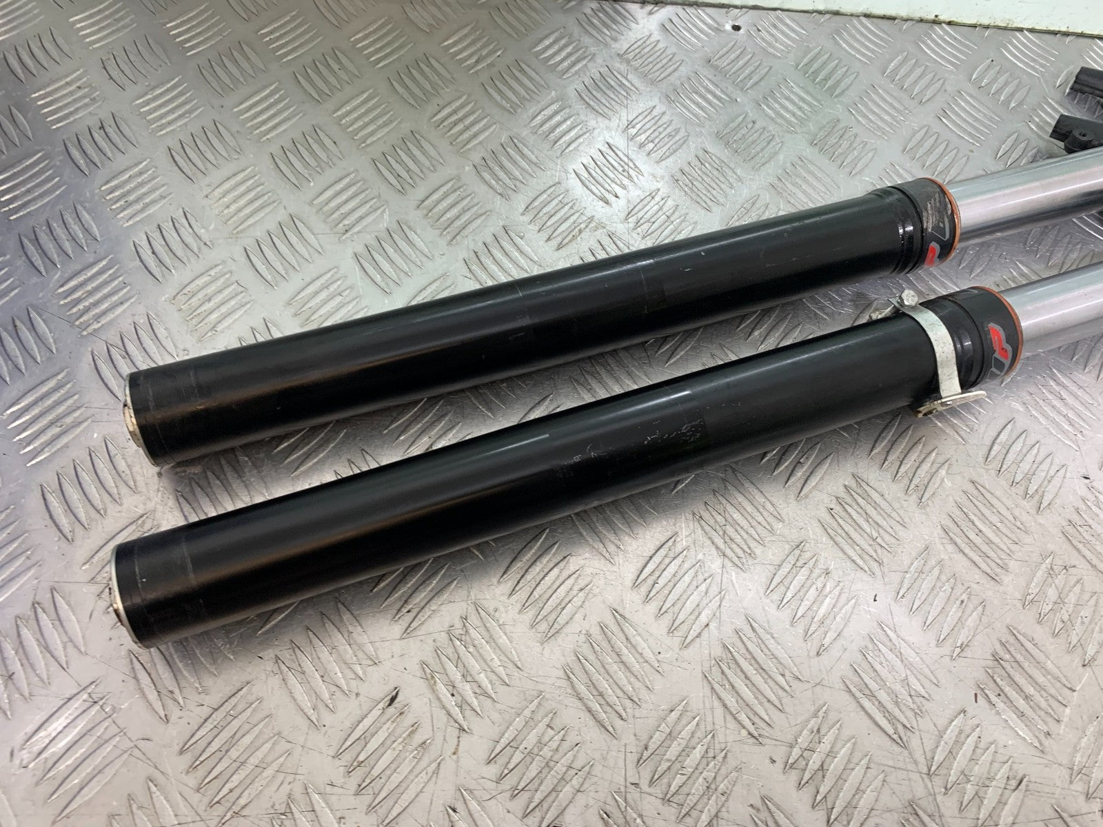 KTM DUKE 125 FORKS YEAR 2017-2022 (CMB1274)