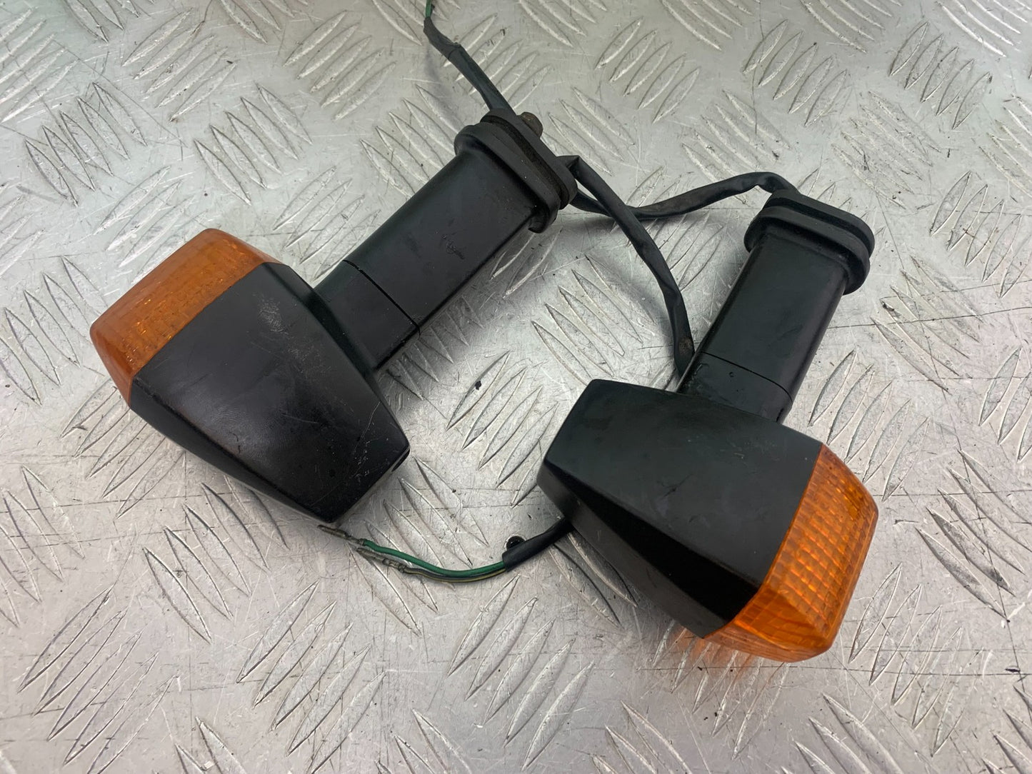 KAWASAKI GPZ600 GPZ 600 FRONT INDICATORS  YEAR 1988-90 (CMB1258)