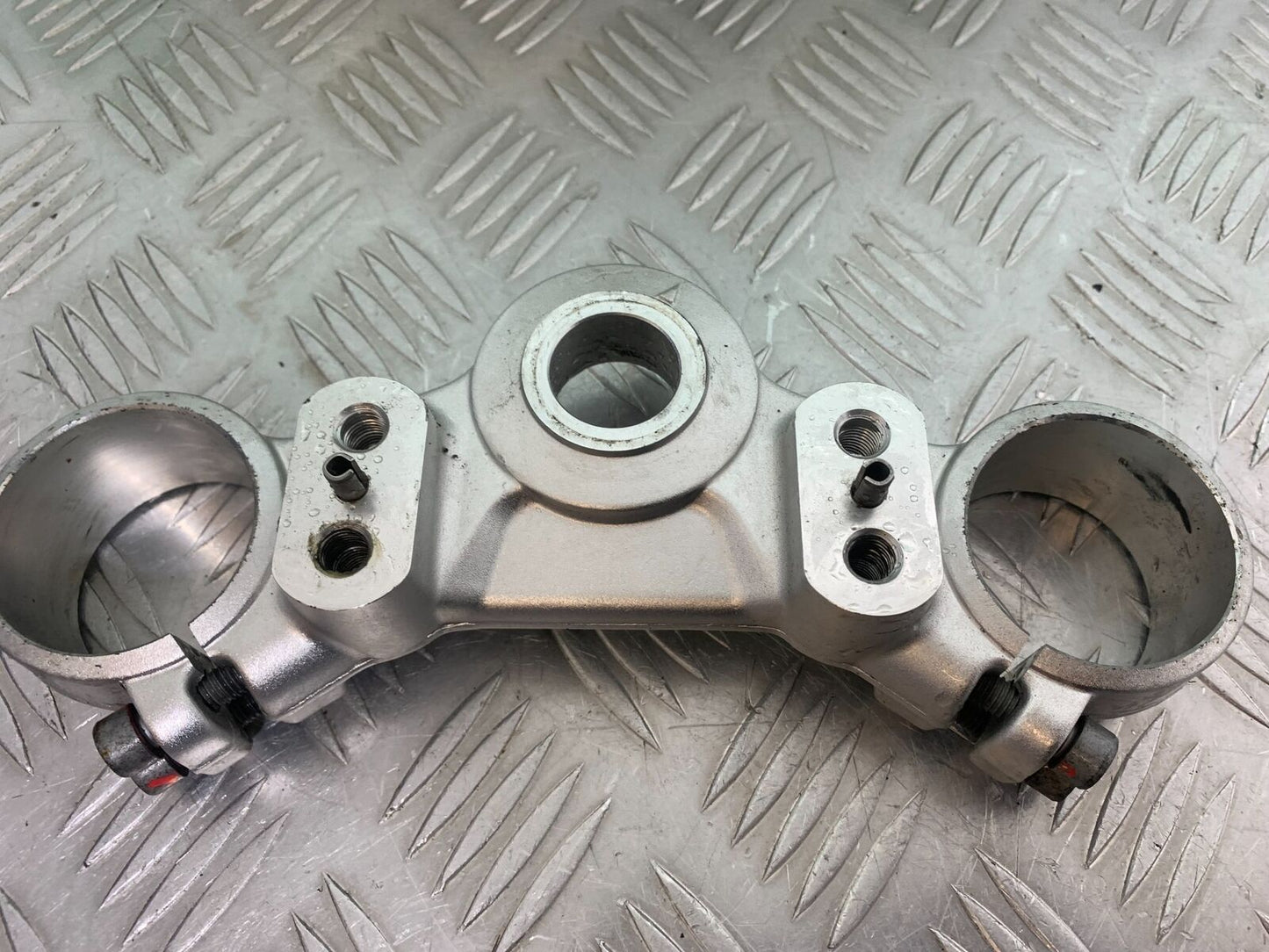 TRIUMPH TIGER 800 TOP YOKE  YEAR 2011-2014 (CMB1113)