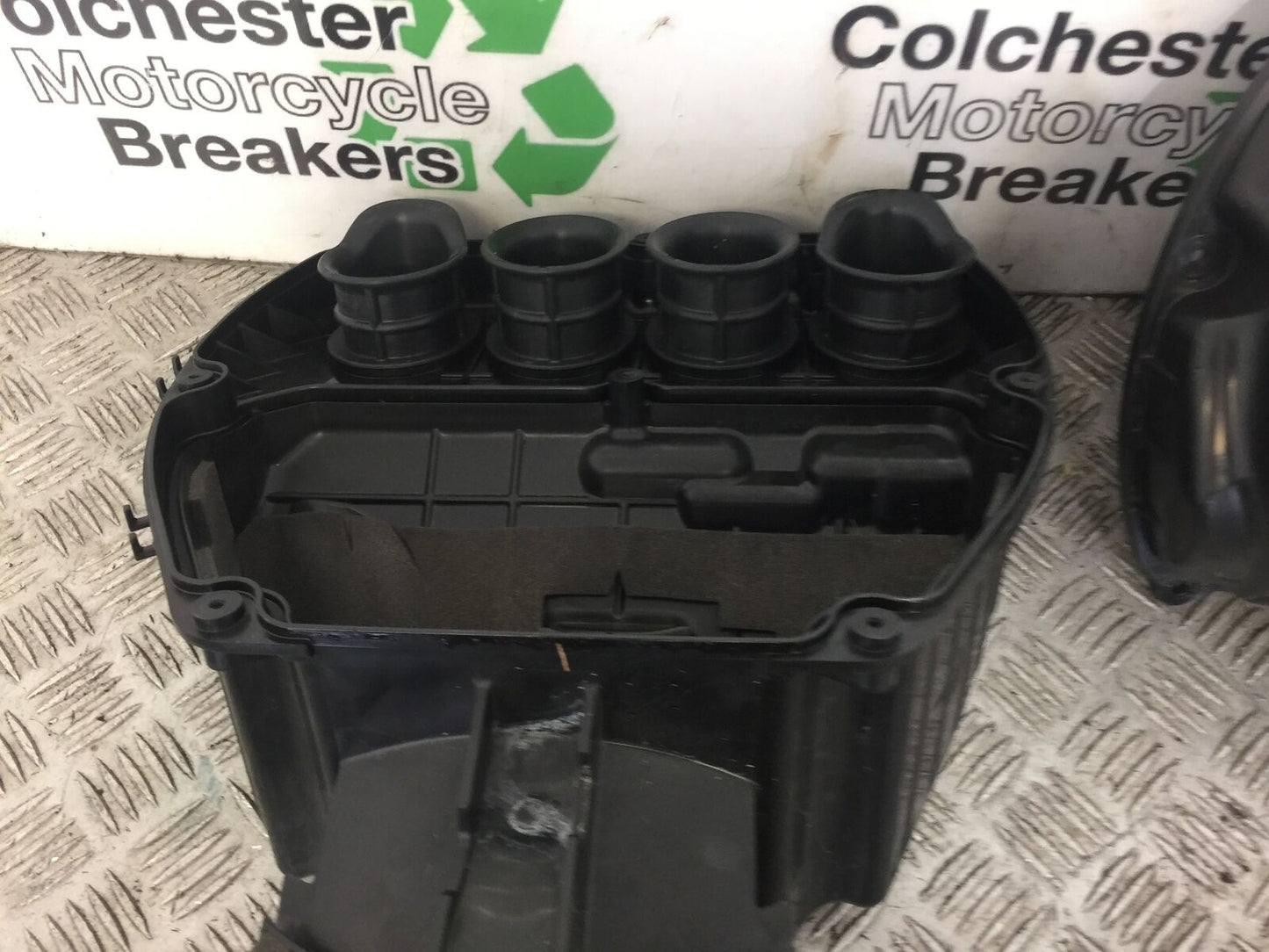 KAWASAKI ZX6R ZX636 ZX 636 AIR BOX   2013-2016 (STOCK 342)