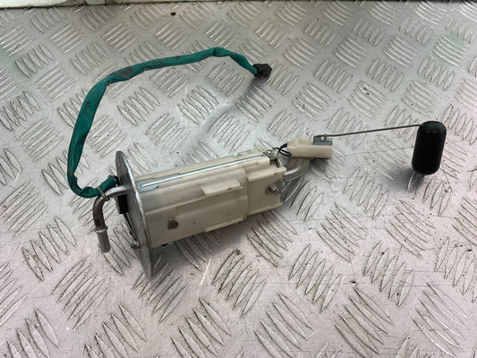 KAWASAKI Z1000 SX PETROL PUMP   YEAR 2014-16 (CMB1264)