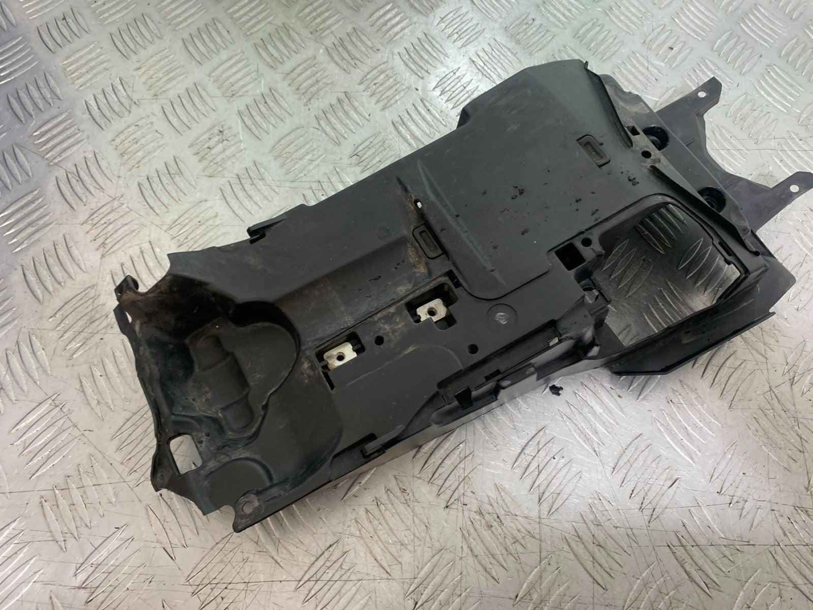 HONDA CBR1000 rr FIREBLADE UNDERTRAY   2008-2011 (CMB1253)