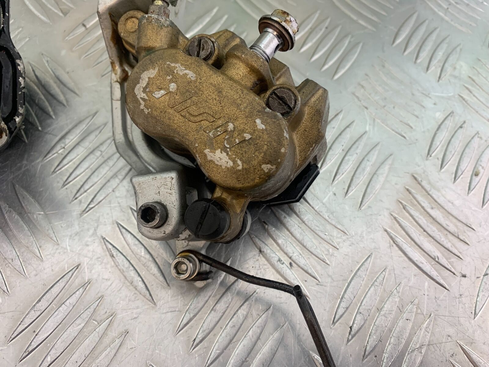 HONDA VFR400 VFR 400 NC21 FRONT BRAKE CALIPERS   YEAR 1986-87 (CMB1043)