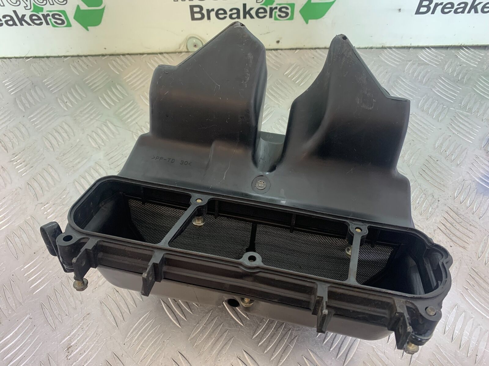KAWASAKI ZX6R ZX6 J AIRBOX  YEAR 2000 (CMB1129)