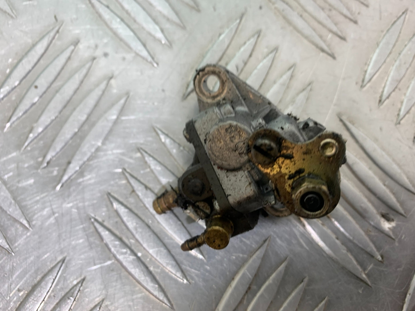 APRILIA RS50 RS 50 OIL PUMP YEAR 1996-1998 (CMB1132)