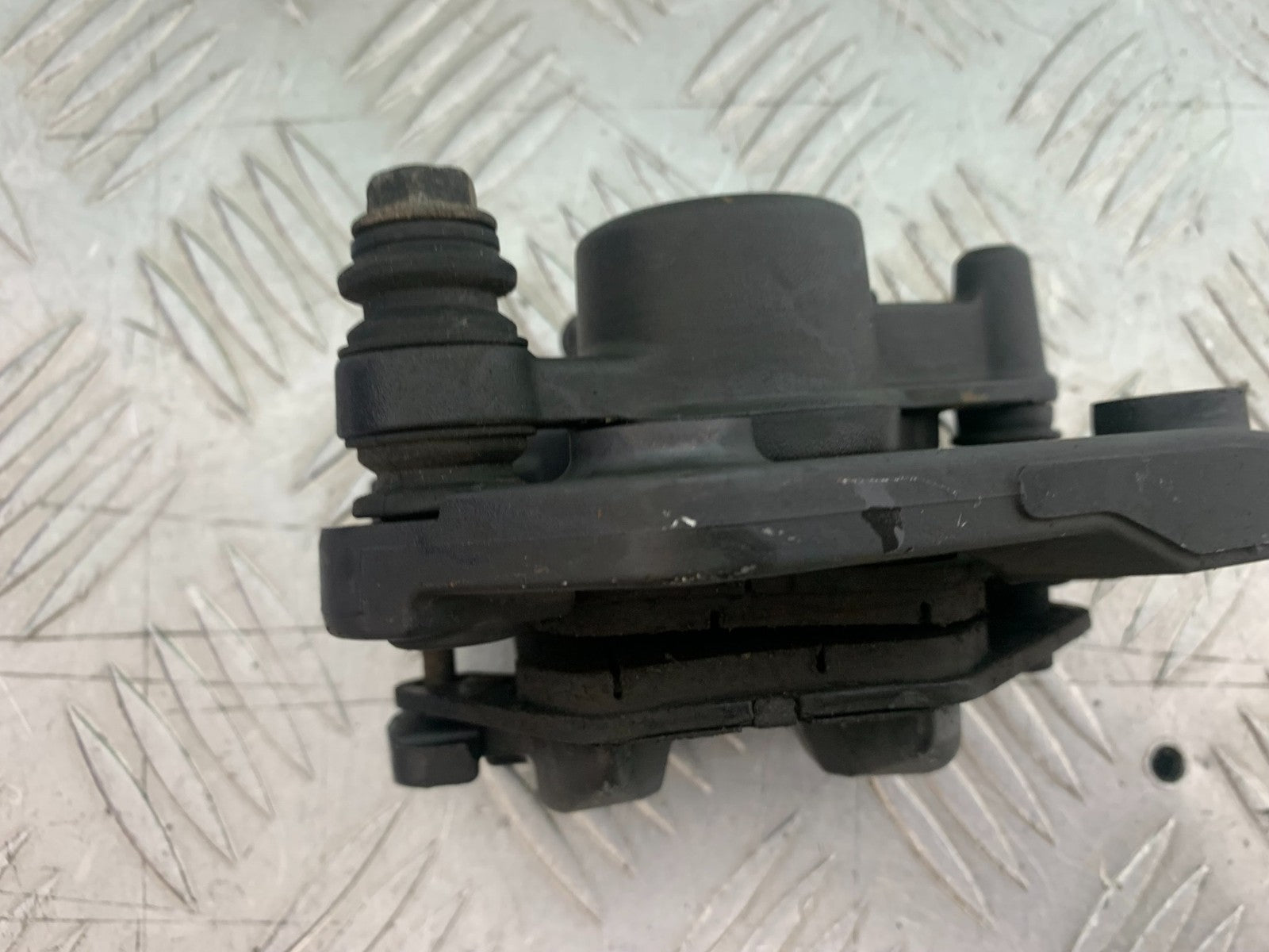 YAMAHA XMAX 300 REAR BRAKE CALIPER YEAR 2017-2020 (CMB1218)