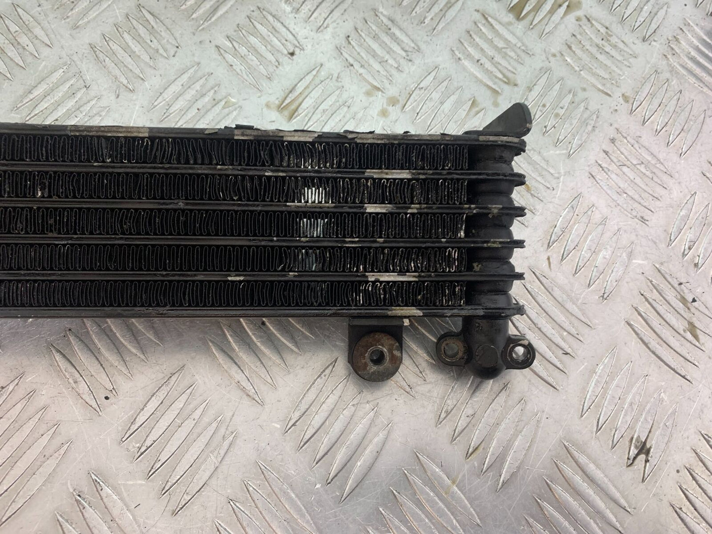HONDA CBR1100 BLACKBIRD OIL COOLER YEAR 1999-2005 (CMB1103)