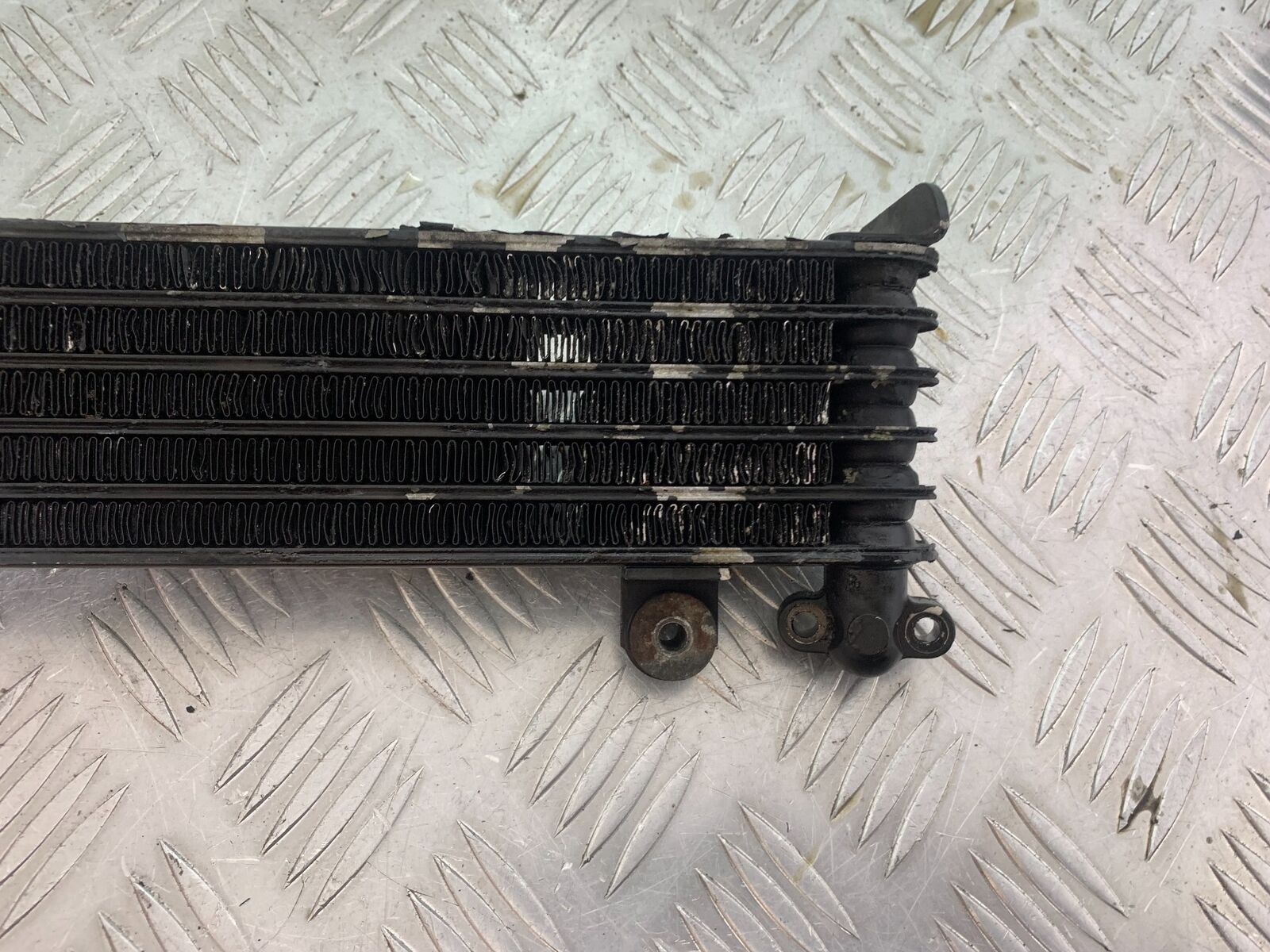 HONDA CBR1100 BLACKBIRD OIL COOLER YEAR 1999-2005 (CMB1103)