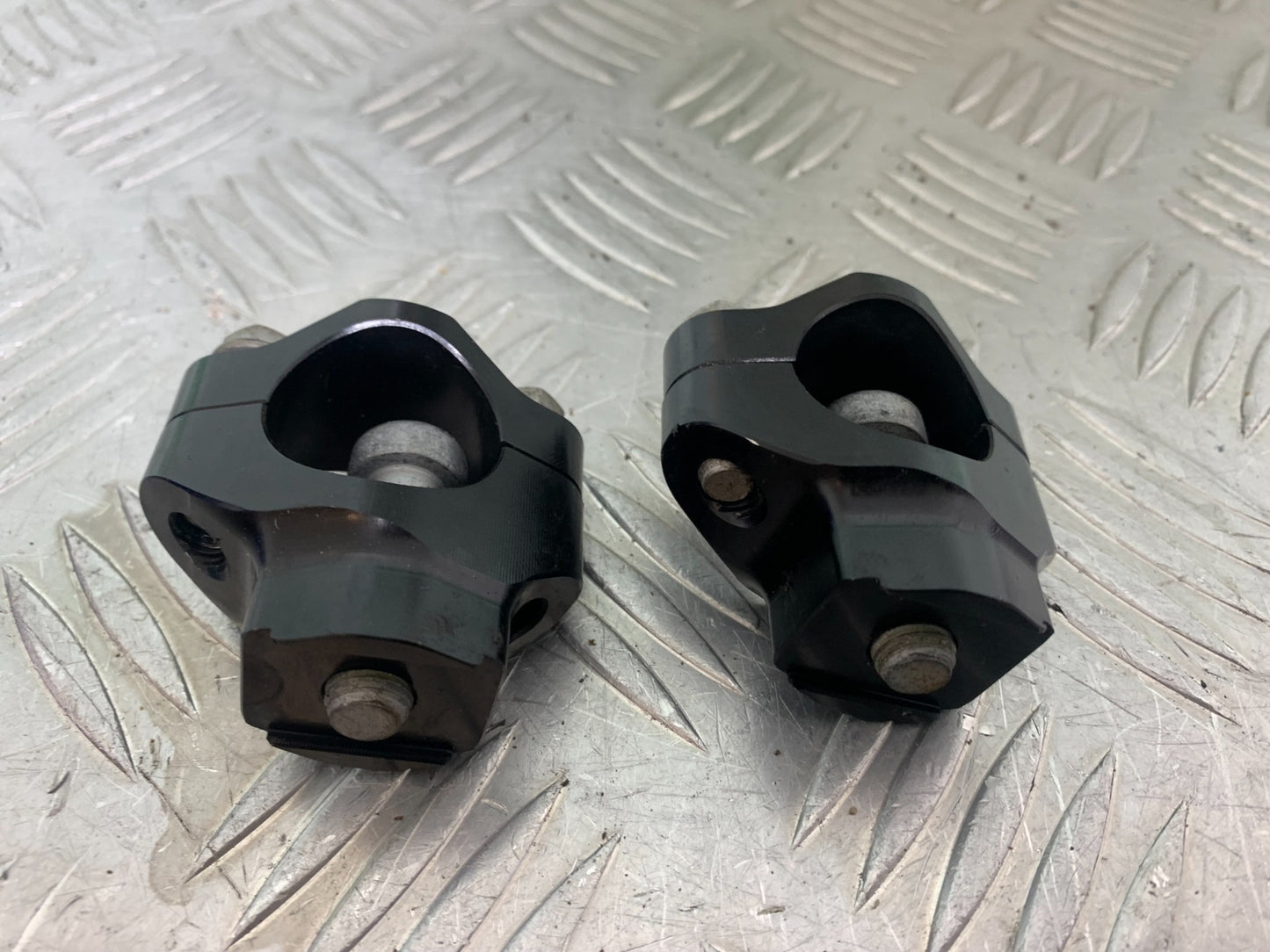KTM 790 DUKE HANDLEBARS RISERS YEAR 2018-2021  (CMB11150)