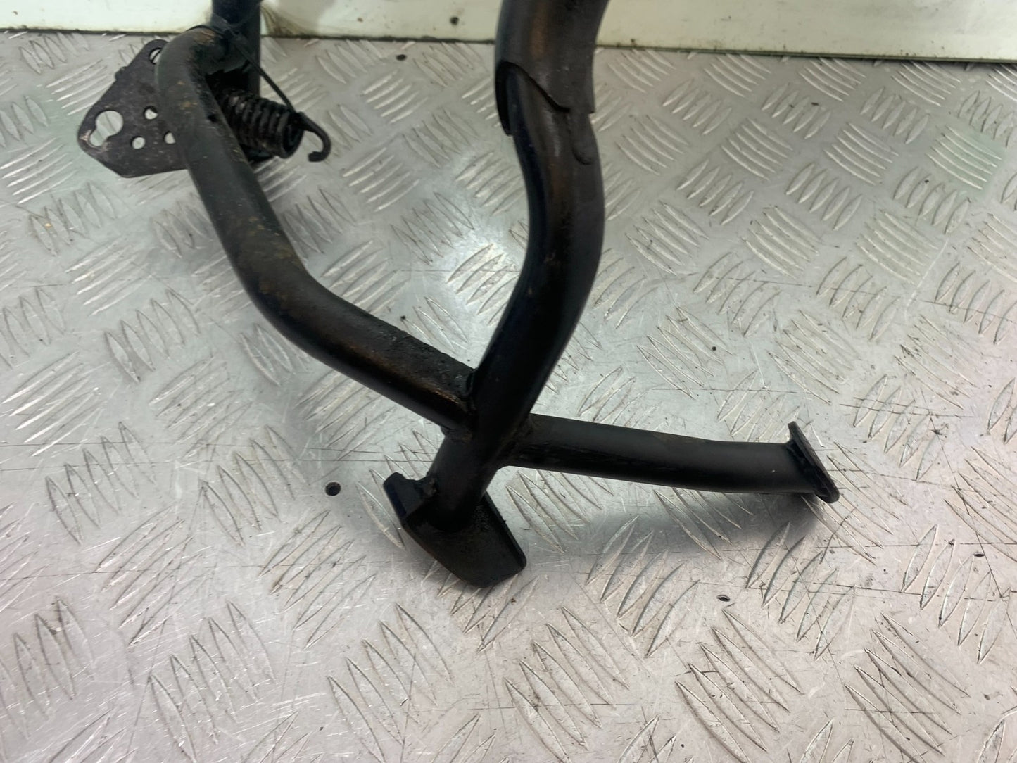 YAMAHA XJ6 XJ6-S CENTER STAND  YEAR 2009-2015  (CMB1212)