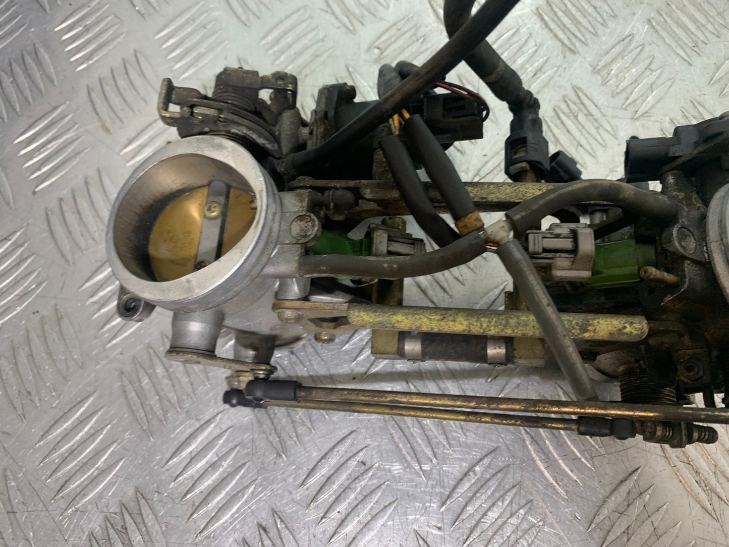 SUZUKI SV1000 SV 1000 S THROTTLE BODIES  YEAR 2003-2007 (CMB1293)