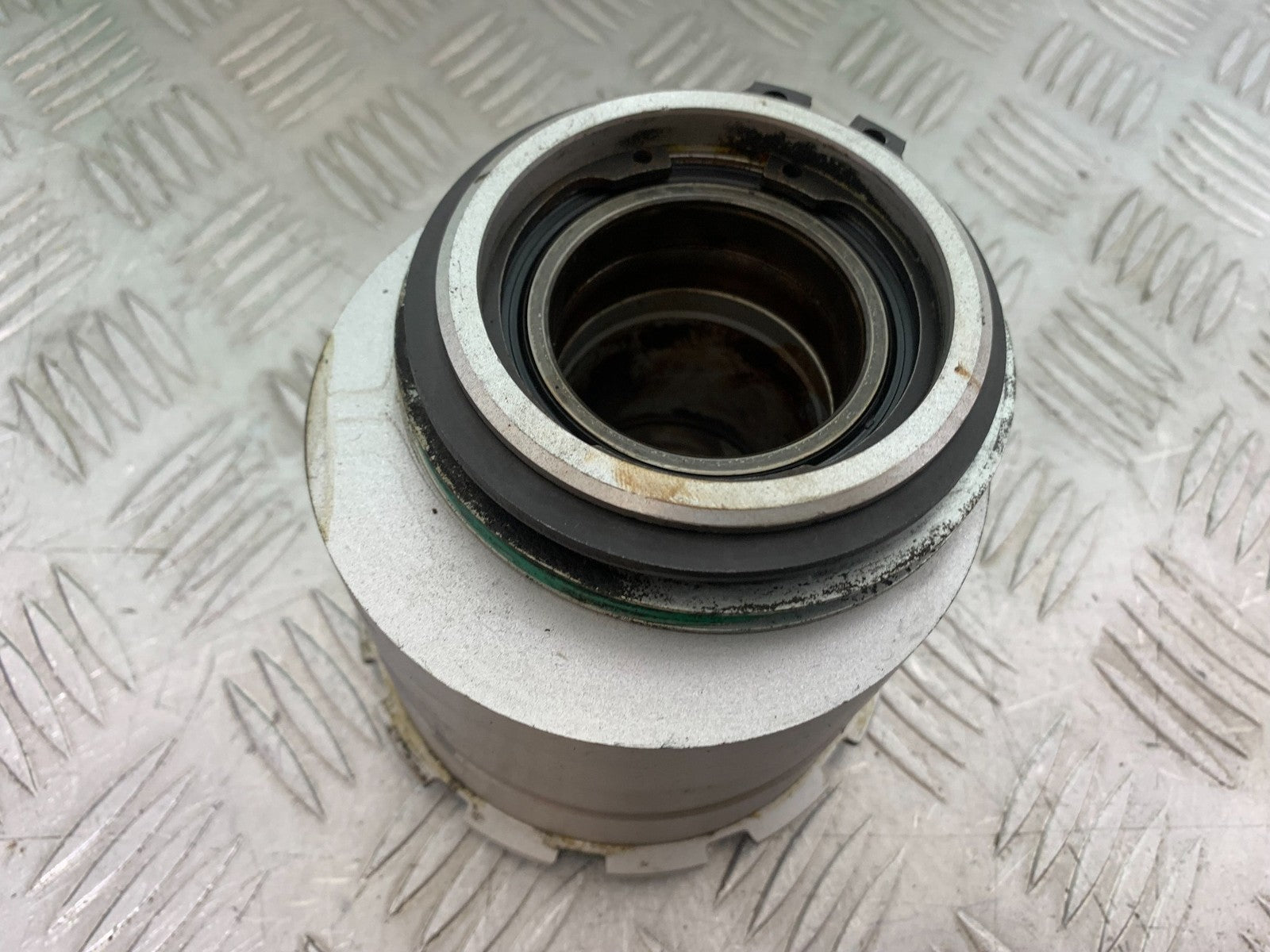 DUCATI 1299 PANIGALE ECCENTRIC HUB  YEAR 2016 (CMB 1187)