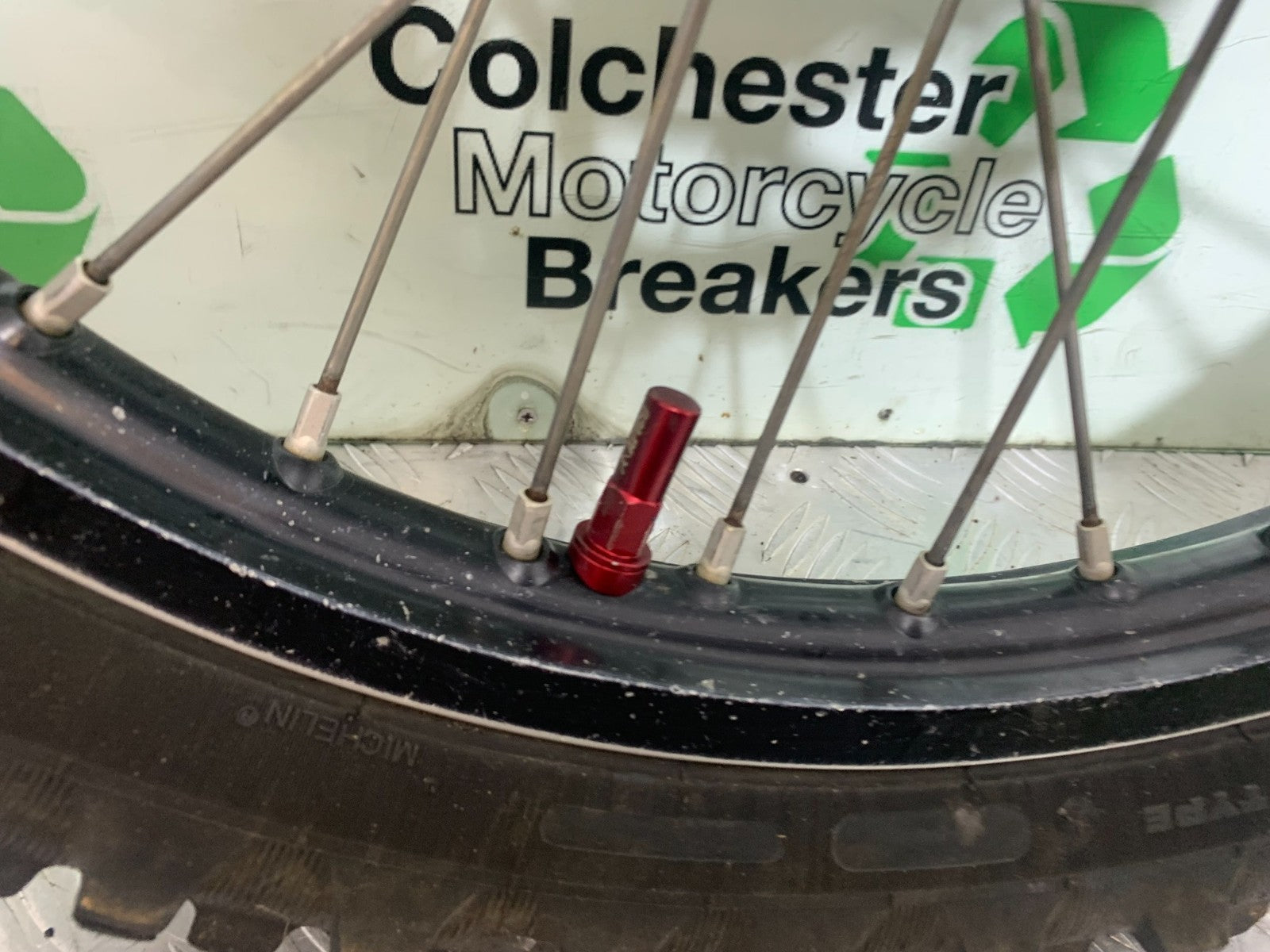 KAWASAKI KXF450 KXF 450 FRONT WHEEL YEAR 2013 CMB1217)