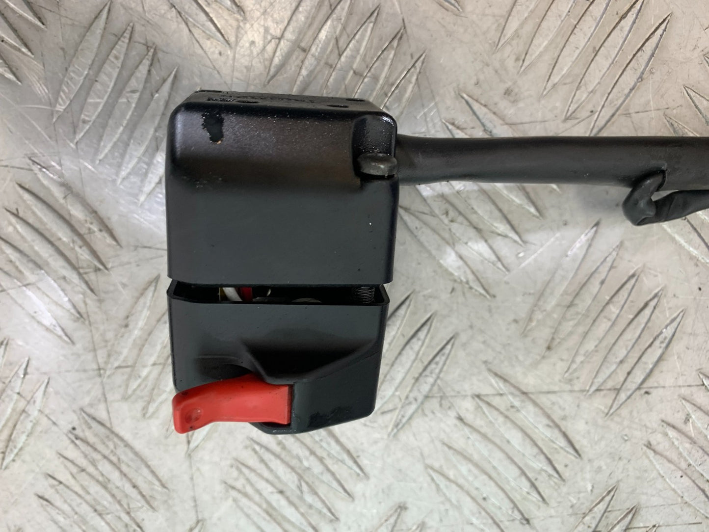 TRIUMPH SPEED TRIPLE R 1050 LEFT SWITCH GEAR   2009 (CMB1183)