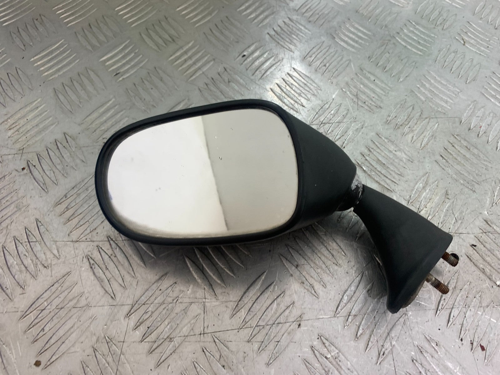 YAMAHA YZF1000 THUNDERACE LEFT MIRROR  YEAR 1997-2000 (CMB1204)