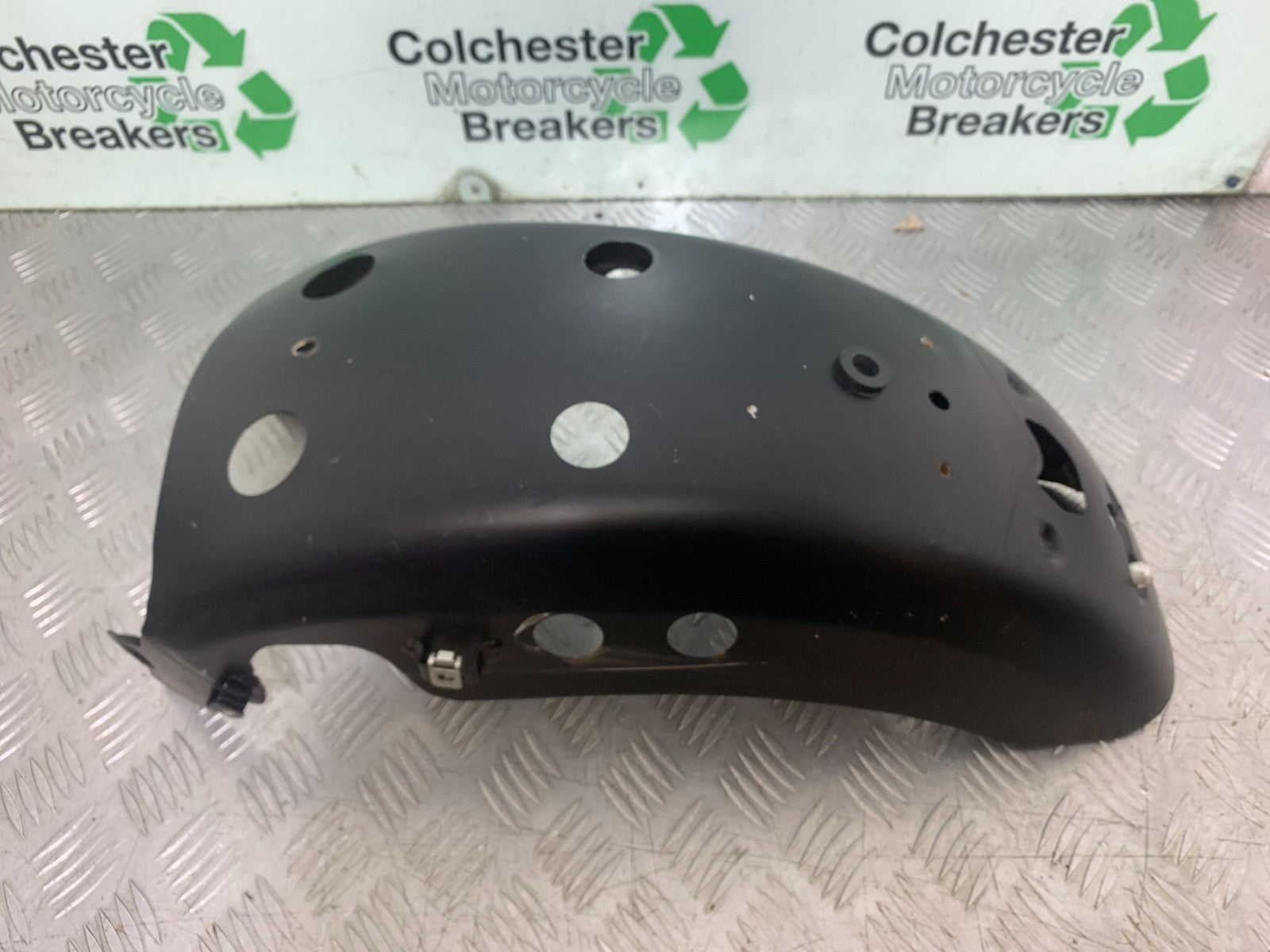 SINNIS HOODLUM 125 REAR MUDGUARD  YEAR 2021-2025 (CMB1196)