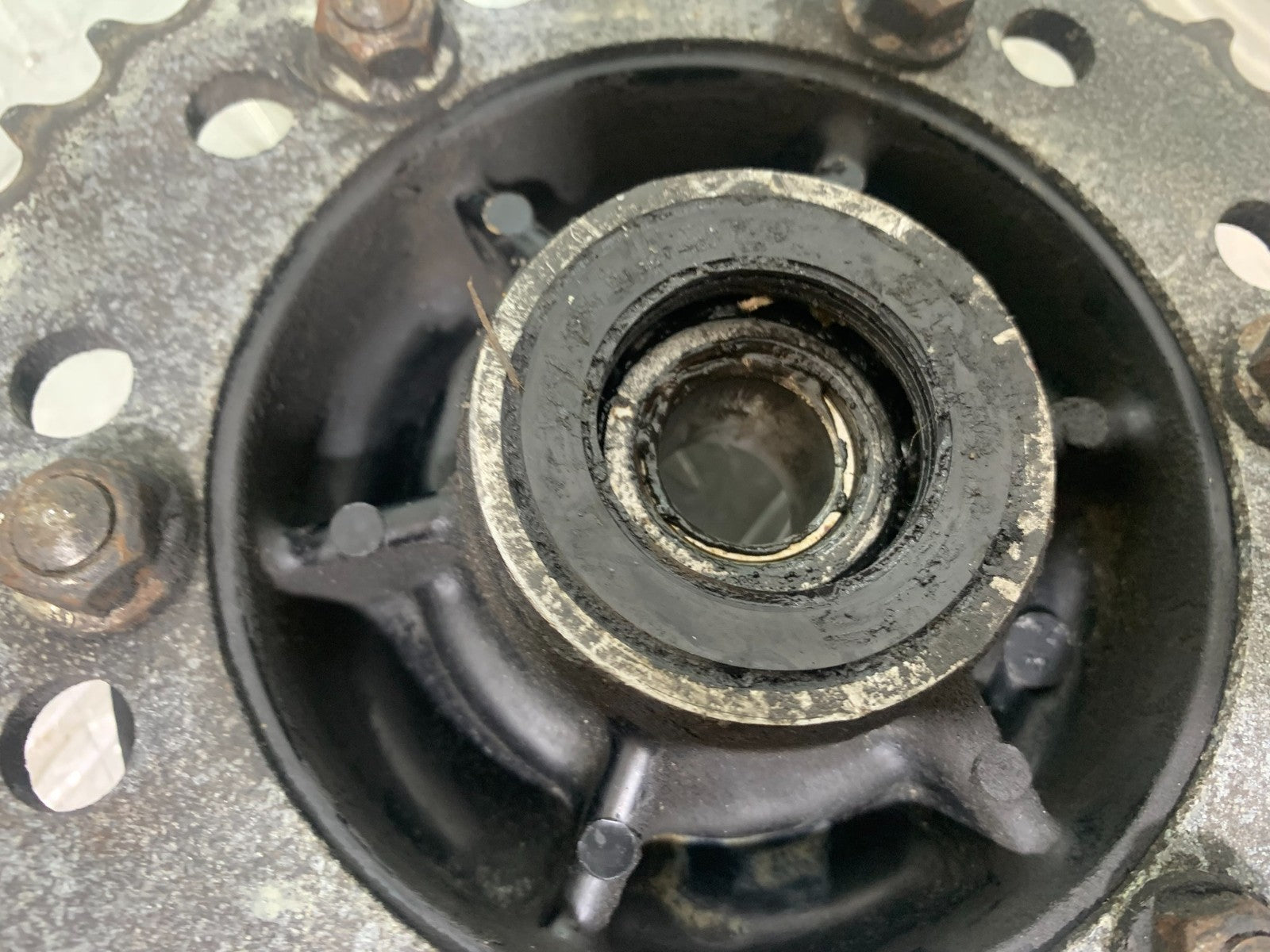 KAWASAKI ZX6R ZX6 F SPROCKET CARRIER   YEAR 1995-1997 (CMB1169)