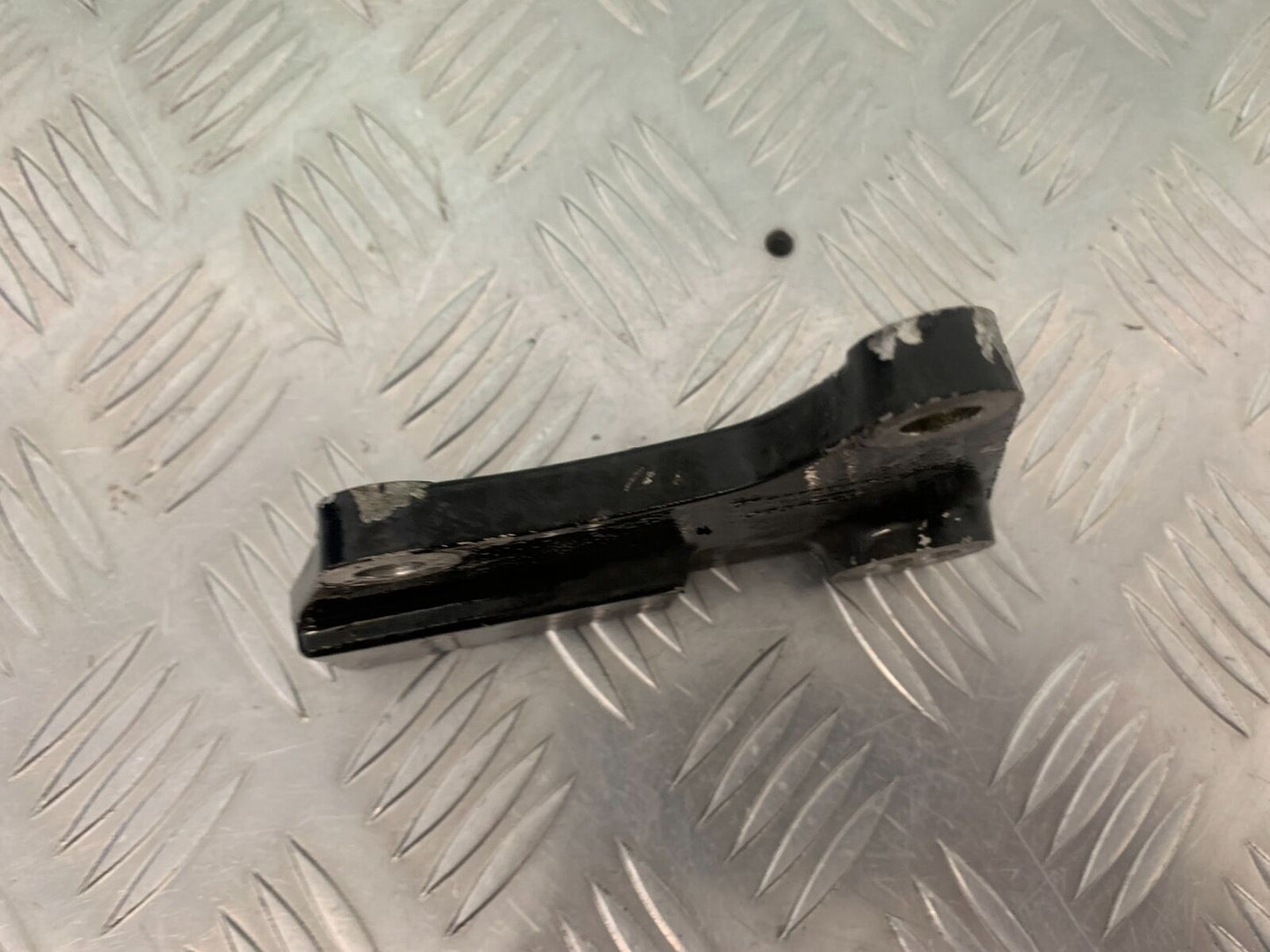 TRIUMPH 955I SPRINT RS REAR CALIPER BRACKET YEAR 1999-04 (STOCK 989)