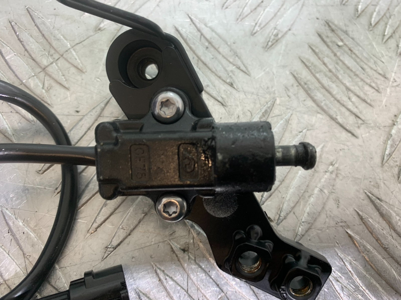 TRIUMPH TRIDENT 660 SIDE STAND SWITCH   YEAR 2021-2024 (CMB1295)