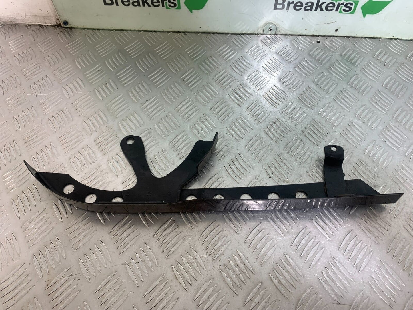 HARLEY DAVIDSON XL883 N IROD CHAIN GUARD YEAR 2020  (CMB1116)