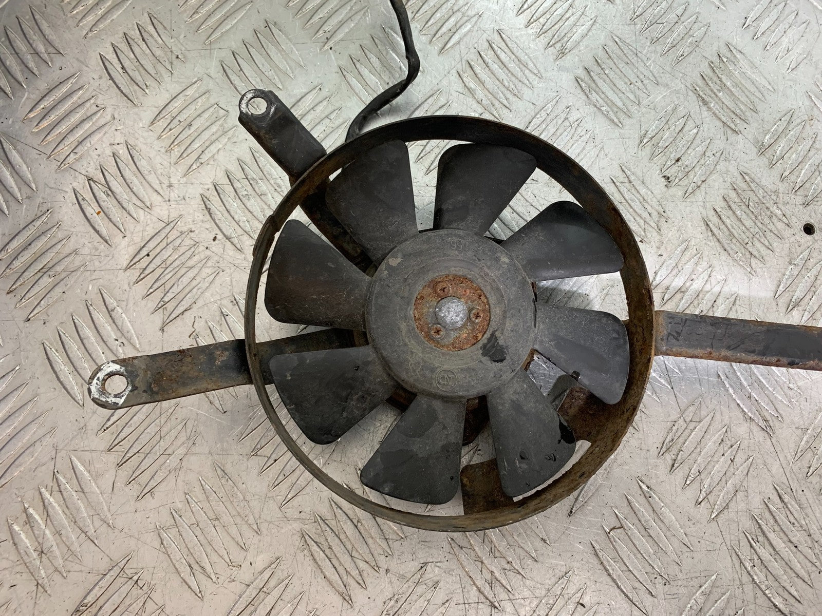 KAWASAKI ZX6R ZX6 J RADIATOR FAN  YEAR 2000 (CMB1312)
