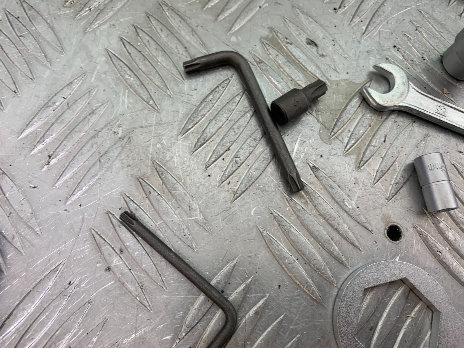 KTM 790 DUKE TOOL KIT YEAR 2018-2021  (CMB11150)