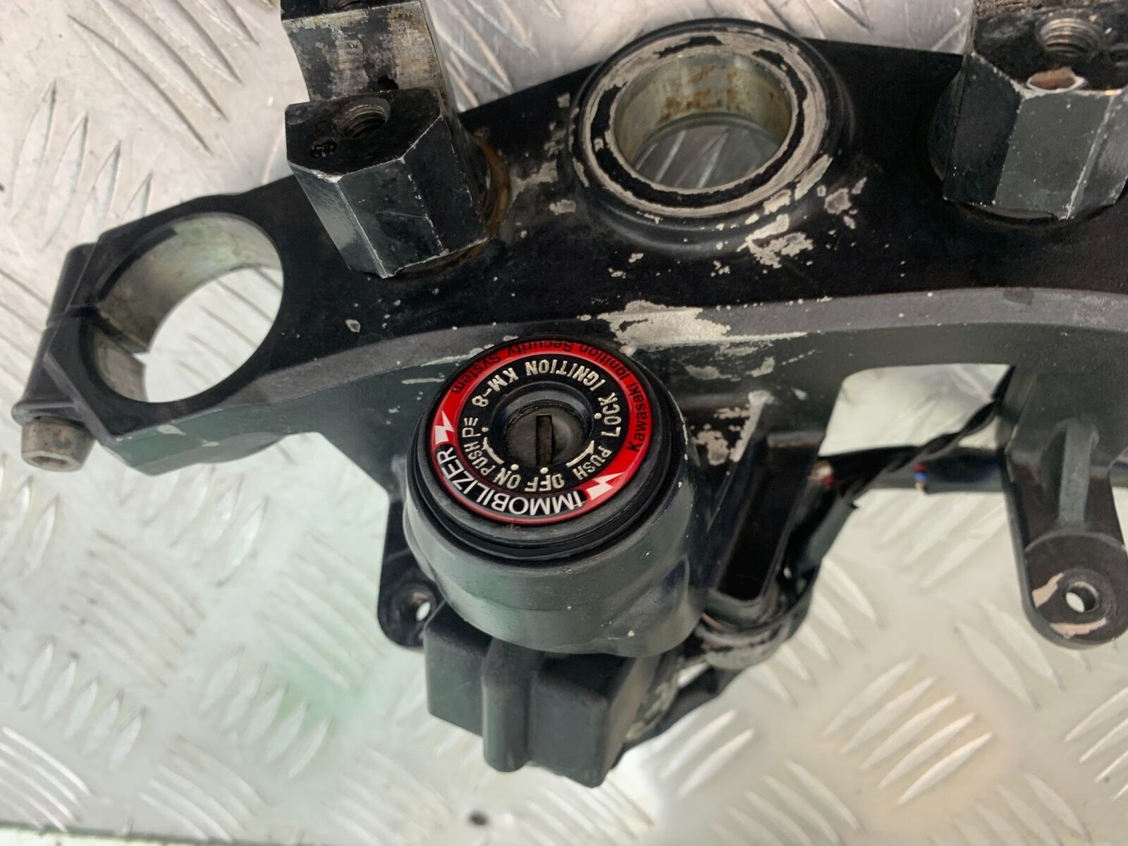 KAWASAKI Z750 Z 750 ECU LOCKS KEY  YEAR 2004-2006  (CMB1104)