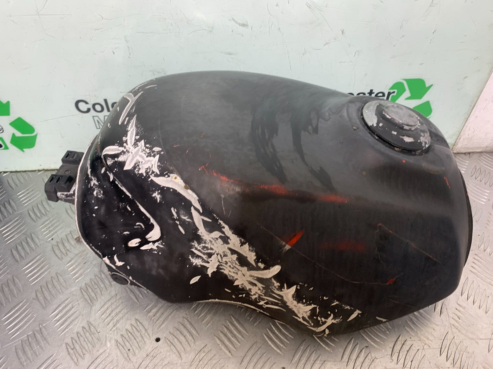 HONDA VF500 VF 500 PETROL TANK  YEAR 1985-1987