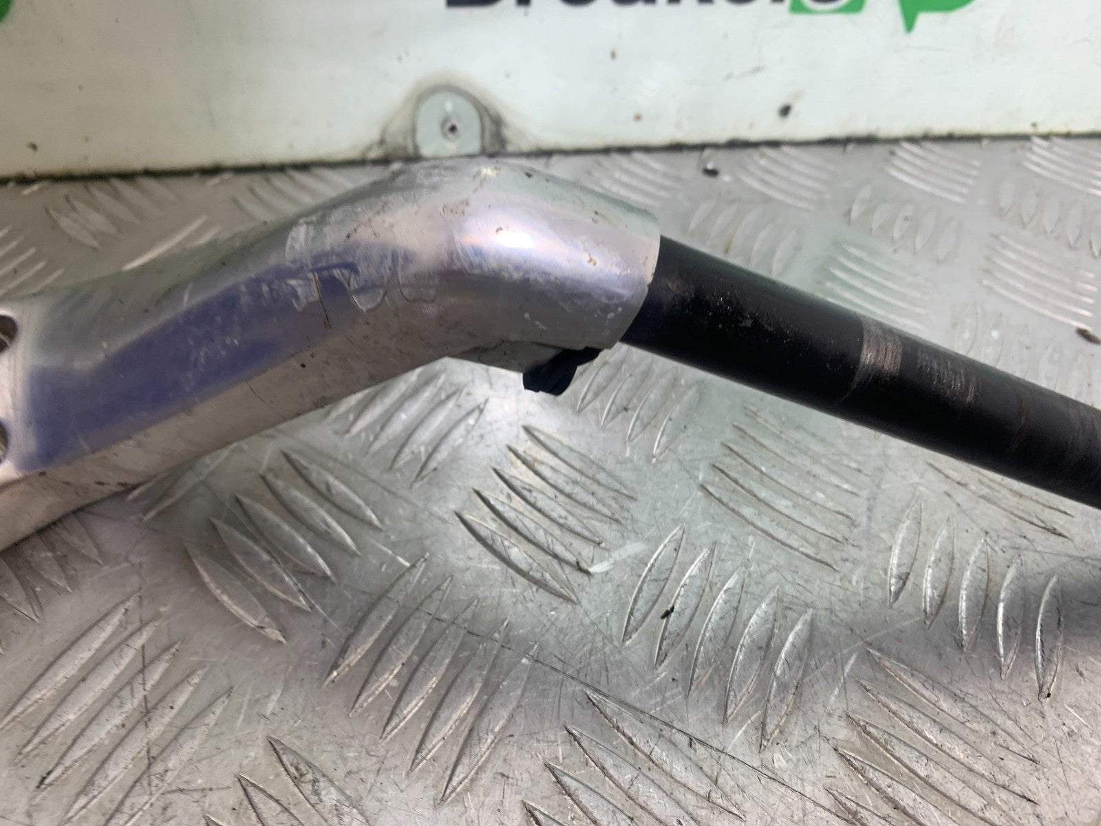 BMW R850 R R850R RIGHT HANDLEBAR  YEAR 1994-2002 (CMB1170)