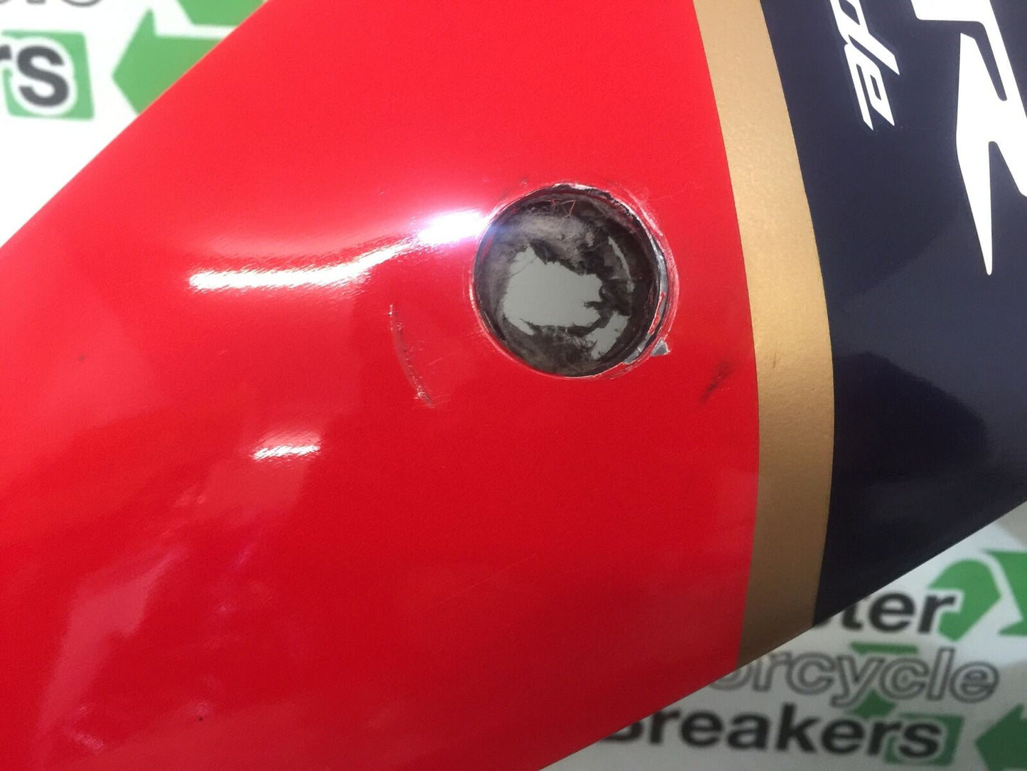 HONDA CBR1000 rr FIREBLADE RIGHT FAIRIG PANEL   2008-2011 (STOCK 930)