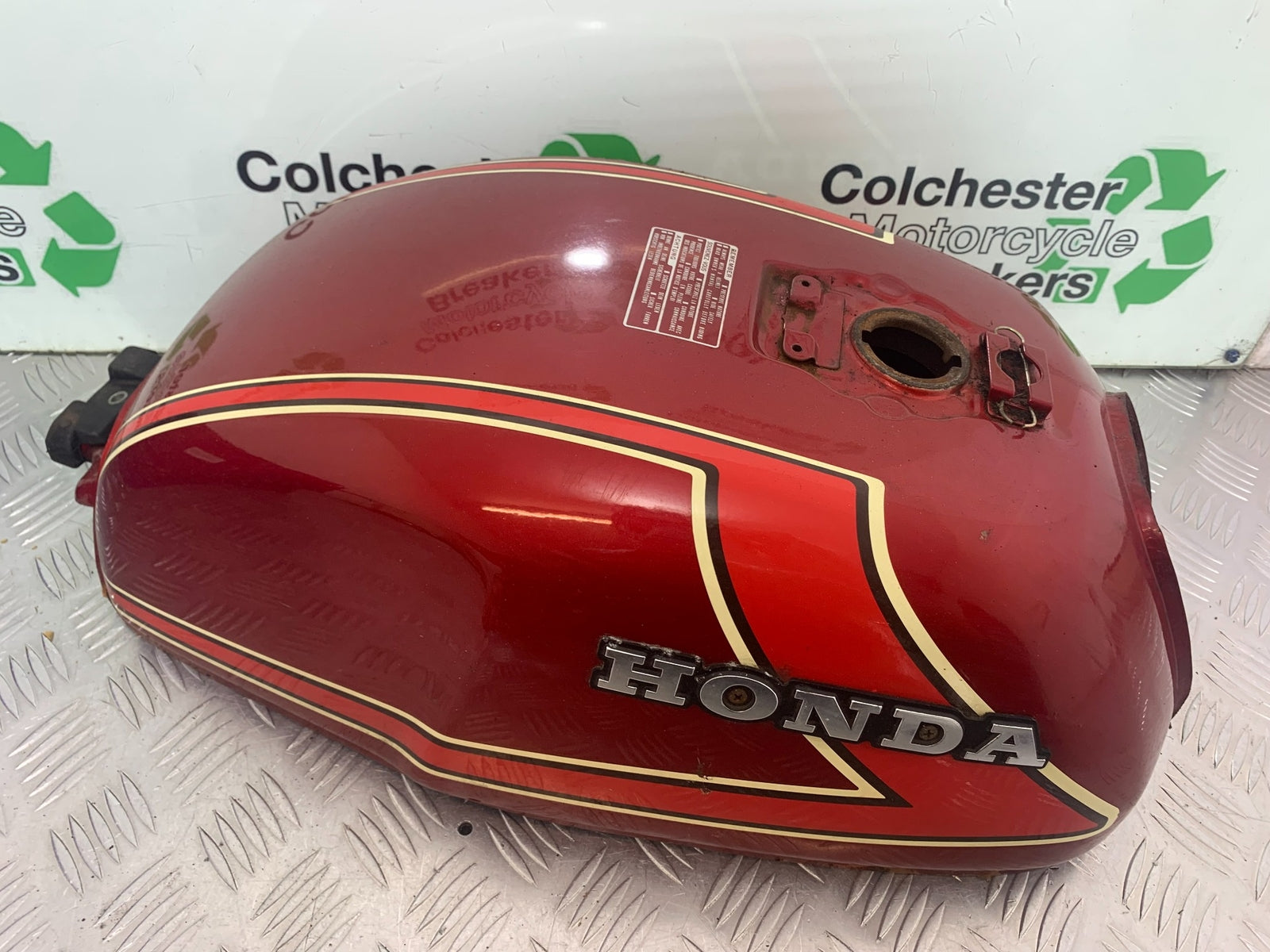 HONDA CX500 CX 500 PETROL TANK YEAR 1978 1981 (CMB1137)