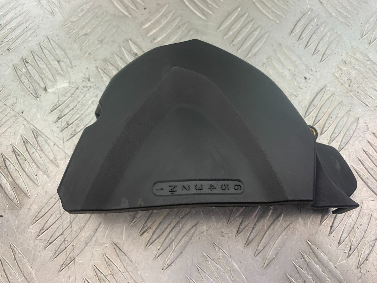 TRIUMPH 675 STREET TRIPLE SPROCKET COVER  2013-2016 (CMB1186)
