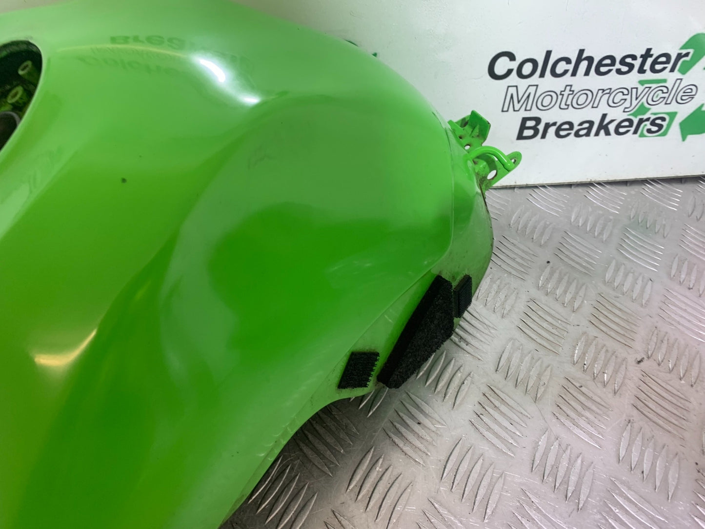 KAWASAKI ZX6R PETROL TANK  YEAR 2009-2012 (CMB1136)