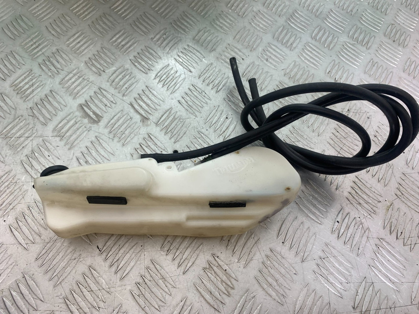 TRIUMPH 955i SPRINT ST COOLANT BOTTLE 1999-2004 (CMB1176)