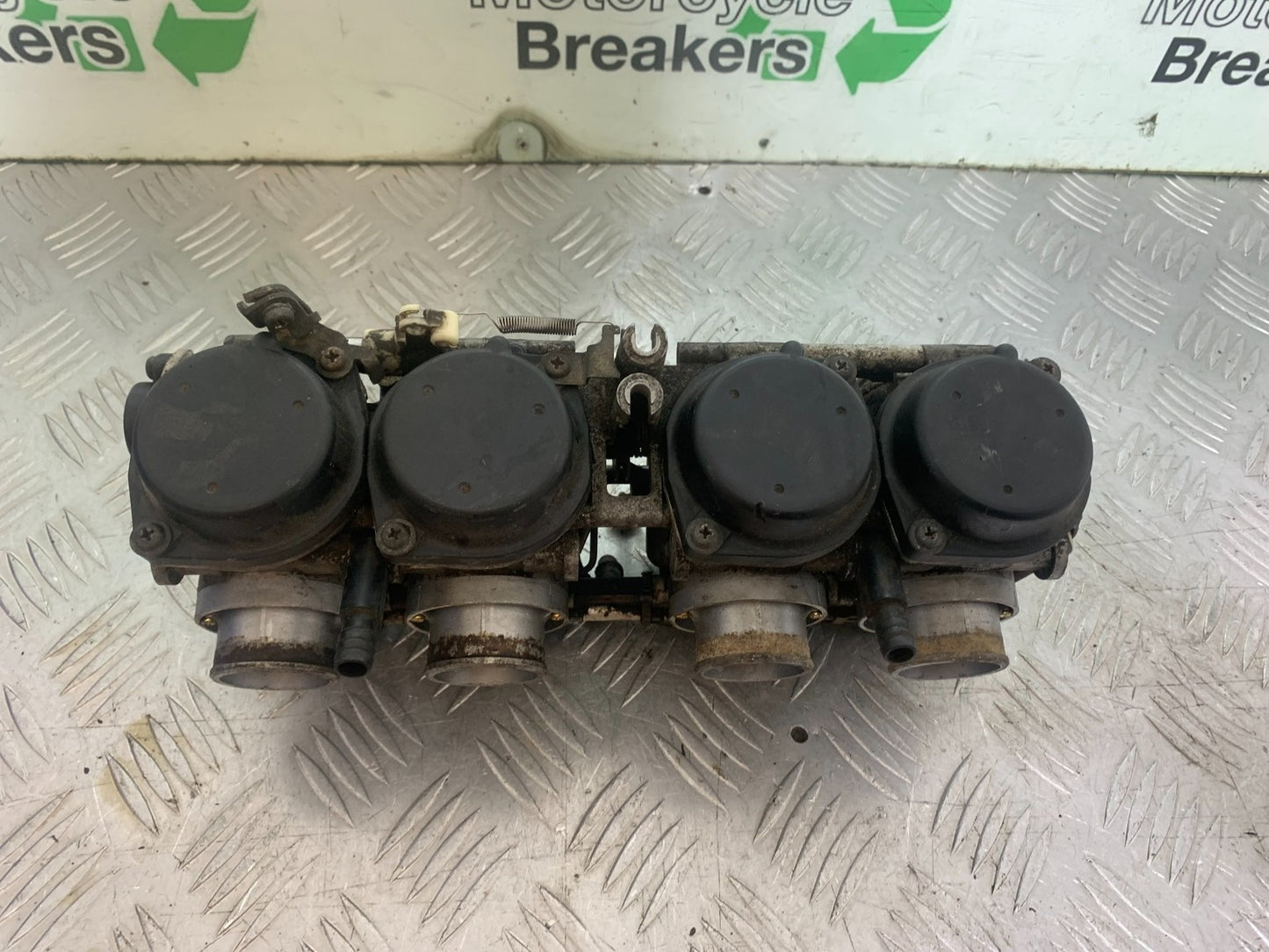 YAMAHA XJ900 XJ 900 DIVERSION CARBS  YEAR 1994-2002 (CMB1292)