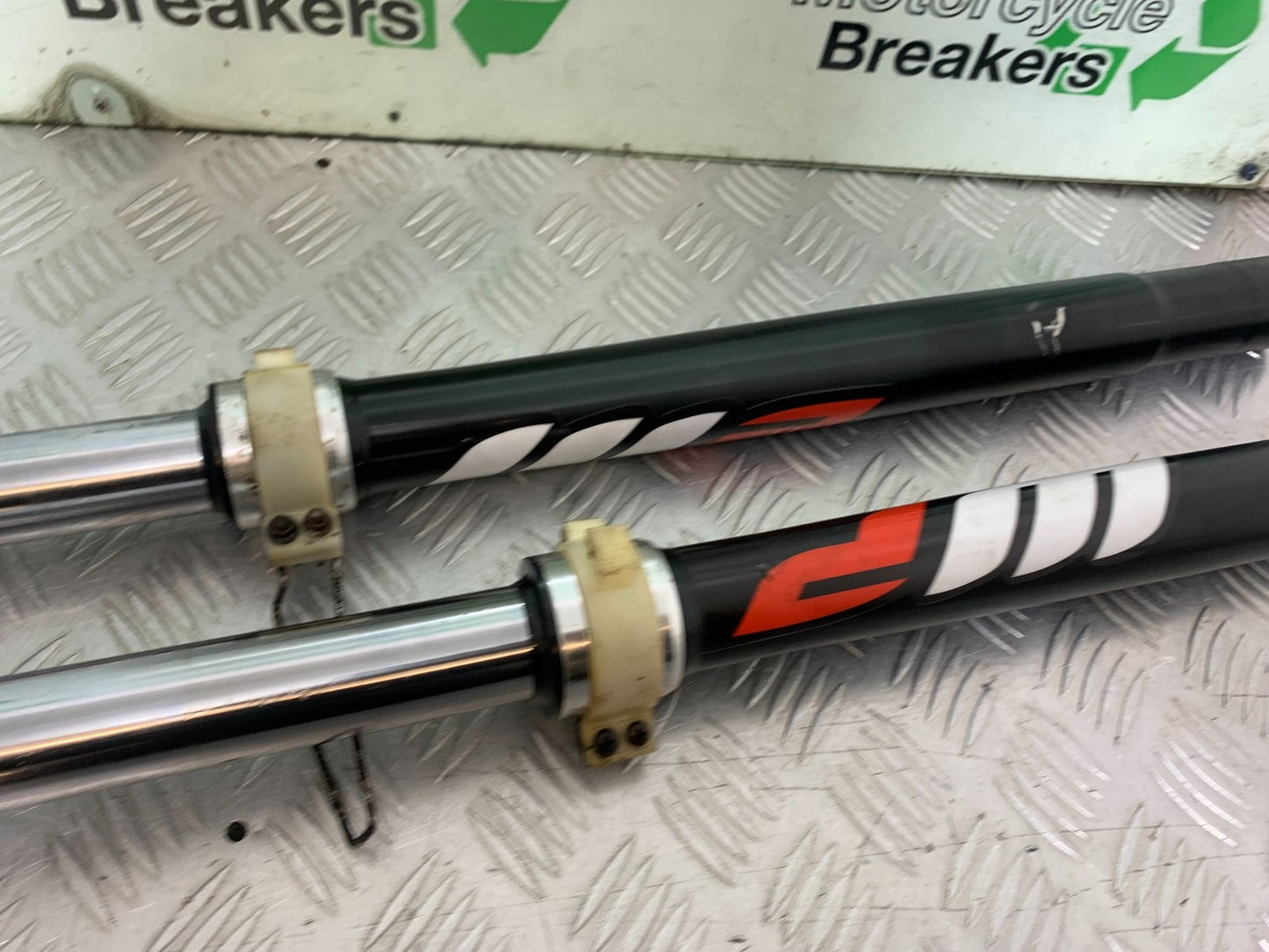 QINGQI QM125 GY-2B FORKS  YEAR 2016 (CMB1228)