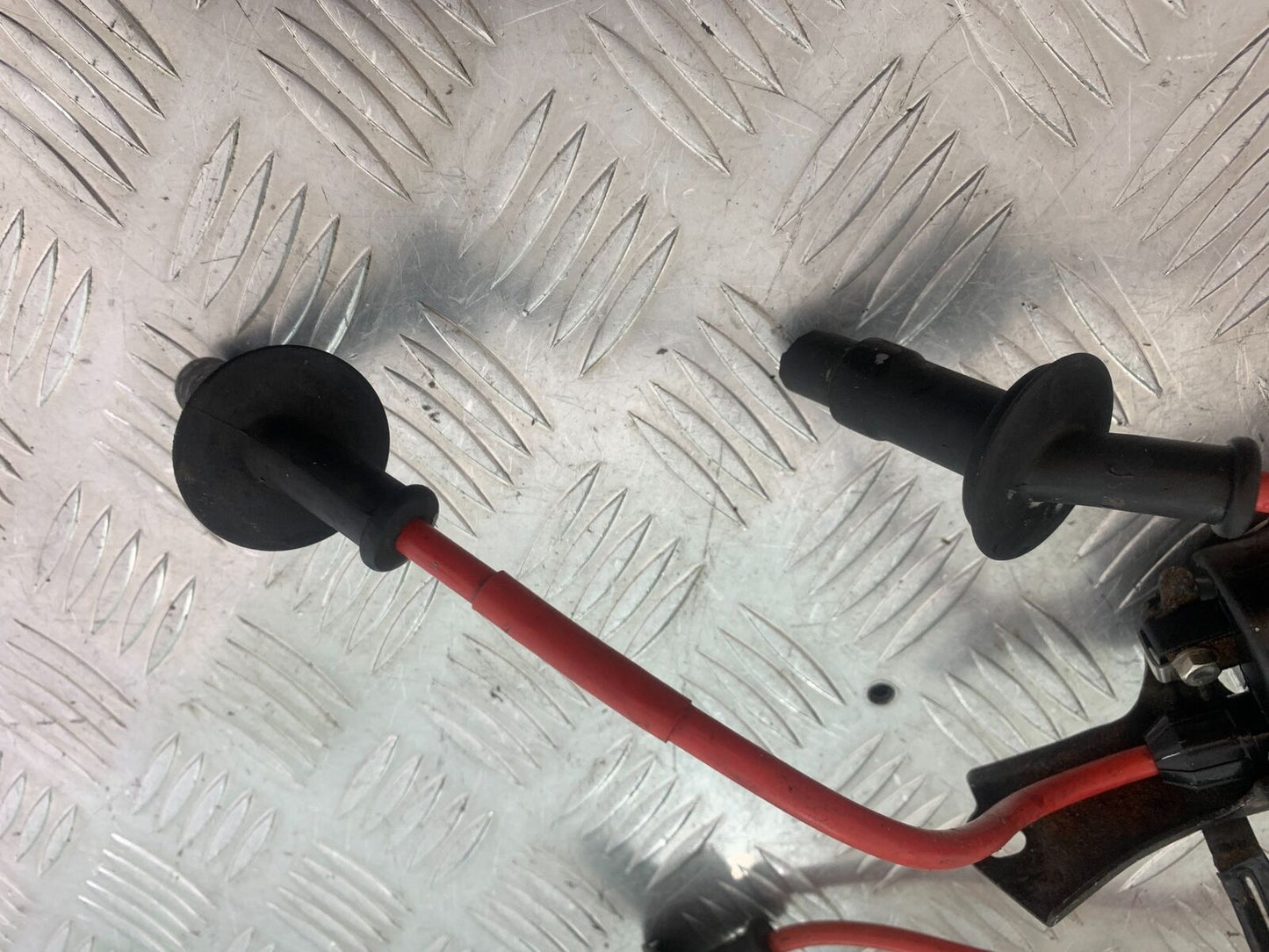 HONDA VFR400 VFR 400 NC21 COILS AND CAPS  YEAR 1986-87 (CMB1043)