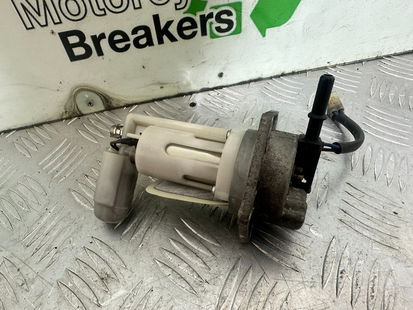 KAWASAKI ER6 F ER6F FUEL PUMP PETROL PUMP YEAR 2005-2008 (CMB1178)