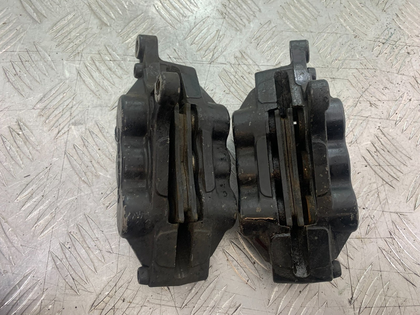 KAWASAKI ZX9R ZX9 C FRONT BRAKE CALIPERS   YEAR 1998-99 (CMB1213)