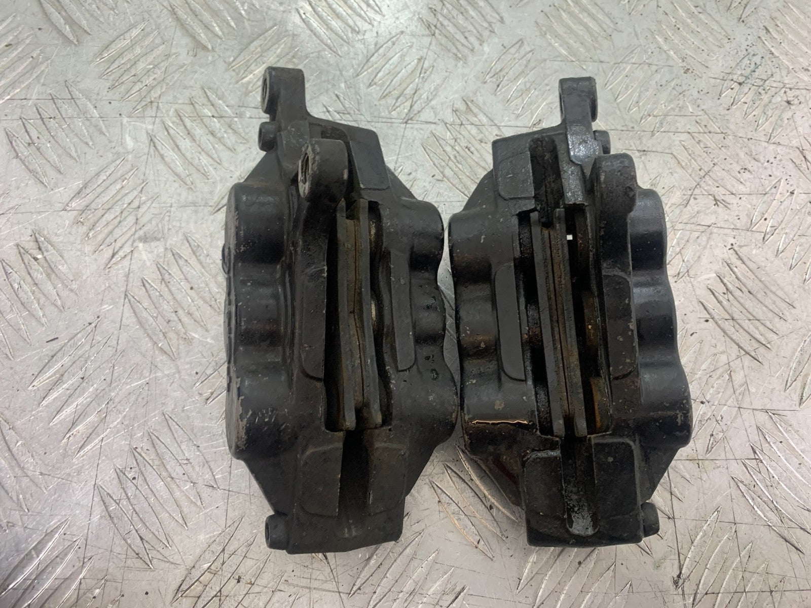 KAWASAKI ZX9R ZX9 C FRONT BRAKE CALIPERS   YEAR 1998-99 (CMB1213)