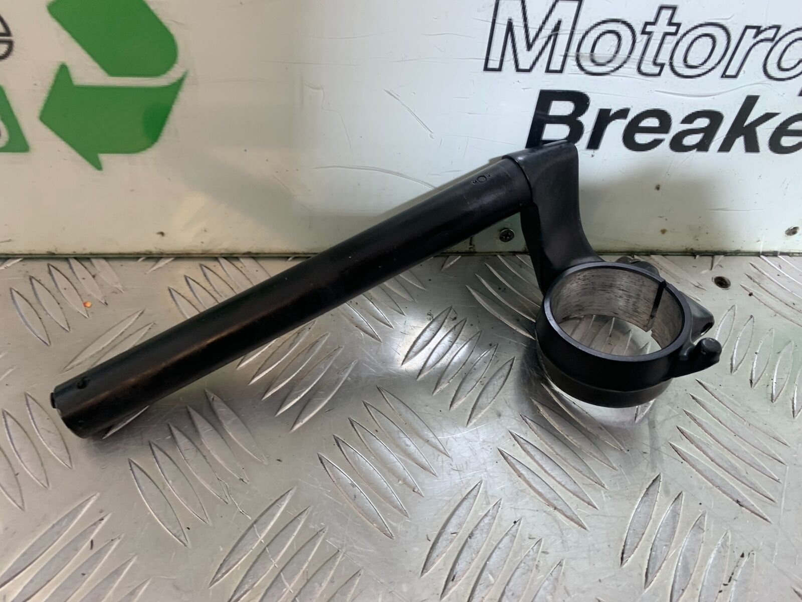 HONDA CBR 929 RRY FIREBLADE LEFT HANDLEBAR  YEAR 2000-01 (CMB1094)