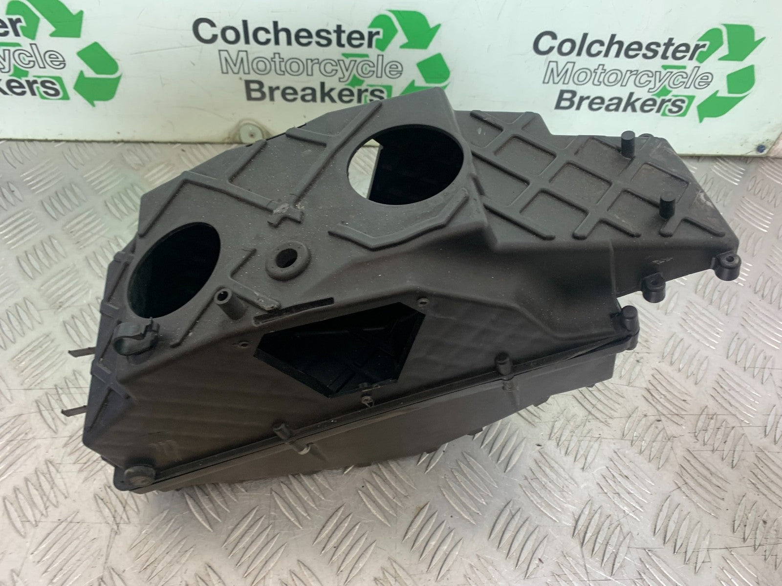 KTM 990 SUPER DUKE AIRBOX YEAR 2007-2011  (CMB1207)