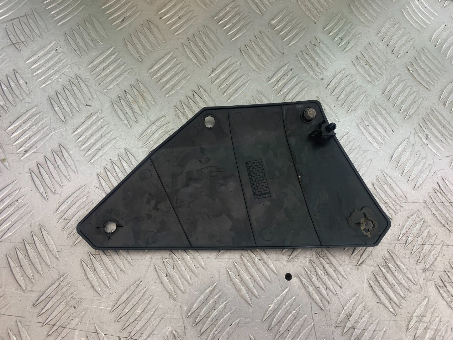 ROYAL ENFIELD HIMALAYAN 411 RIGHT SEAT PANEL YEAR 2018-2023 (CMB1322)