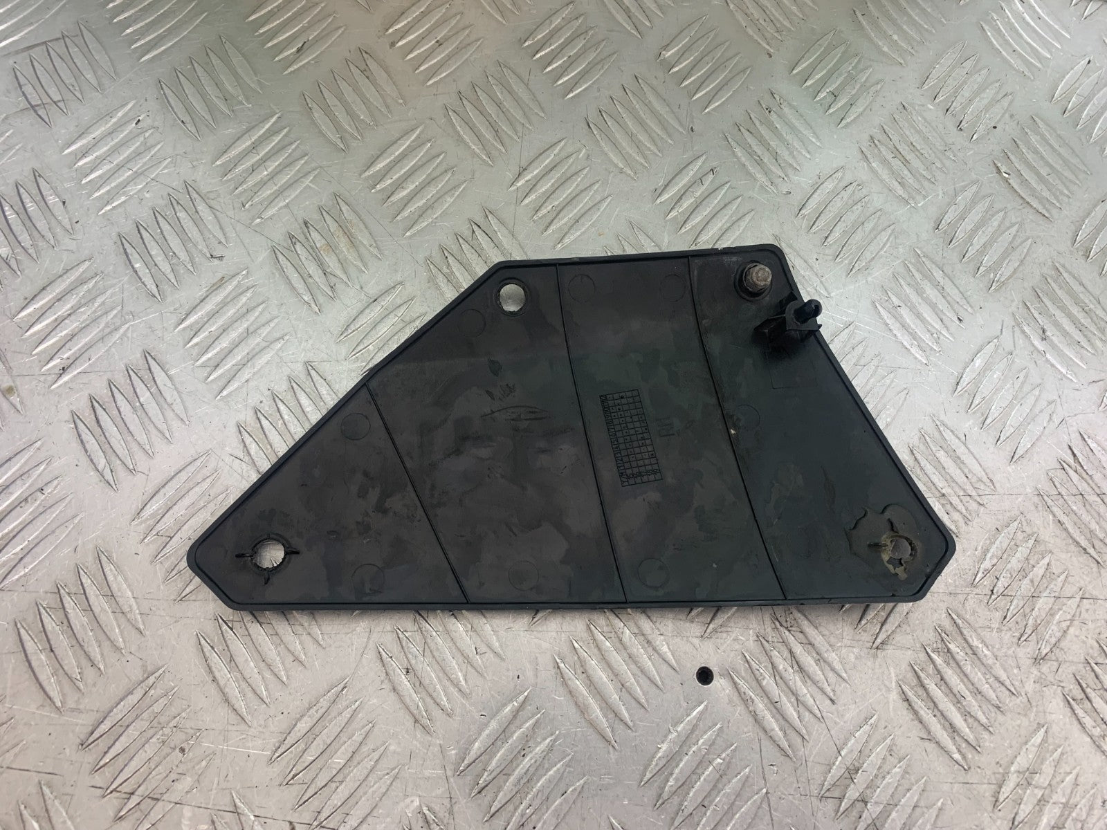 ROYAL ENFIELD HIMALAYAN 411 RIGHT SEAT PANEL YEAR 2018-2023 (CMB1322)