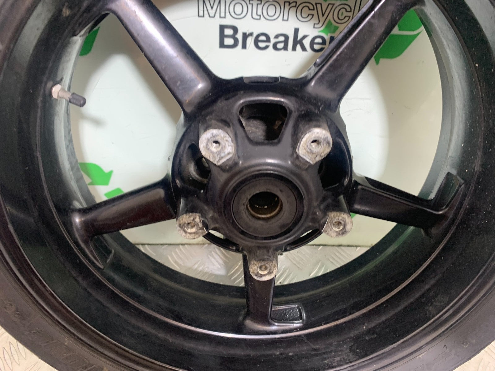 KTM 990 SUPER DUKE REAR WHEEL YEAR 2007-2011  (CMB1207)