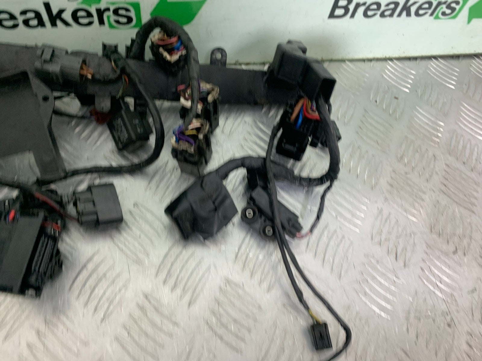 TRIUMPH 675 STREET TRIPLE RX WIRING LOOM  2015- 2017 (CMB1299)