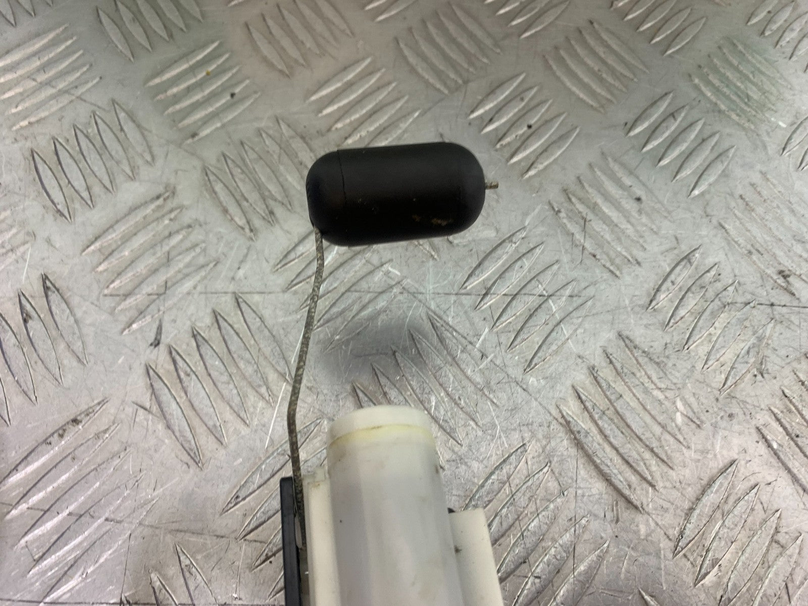 YAMAHA XSR900 XSR 900 PETROL PUMP YEAR 2022-2024 (CMB1215)
