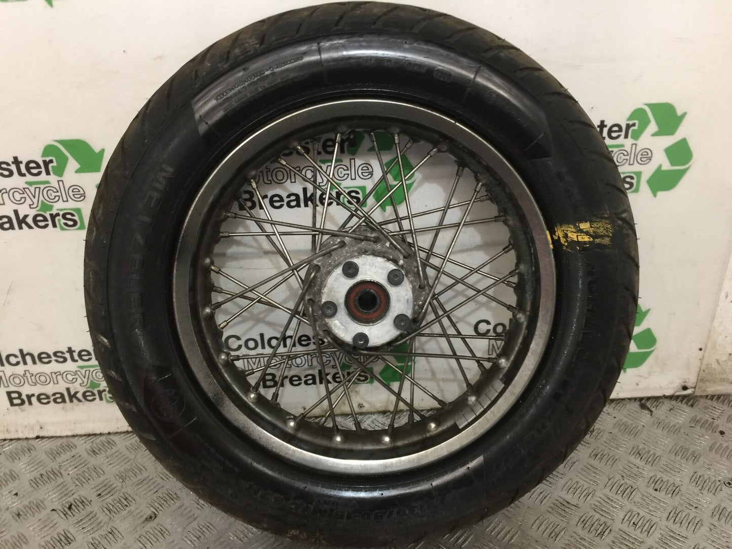 VICTORY V92 C FRONT WHEEL YEAR 2004 (STOCK 765)